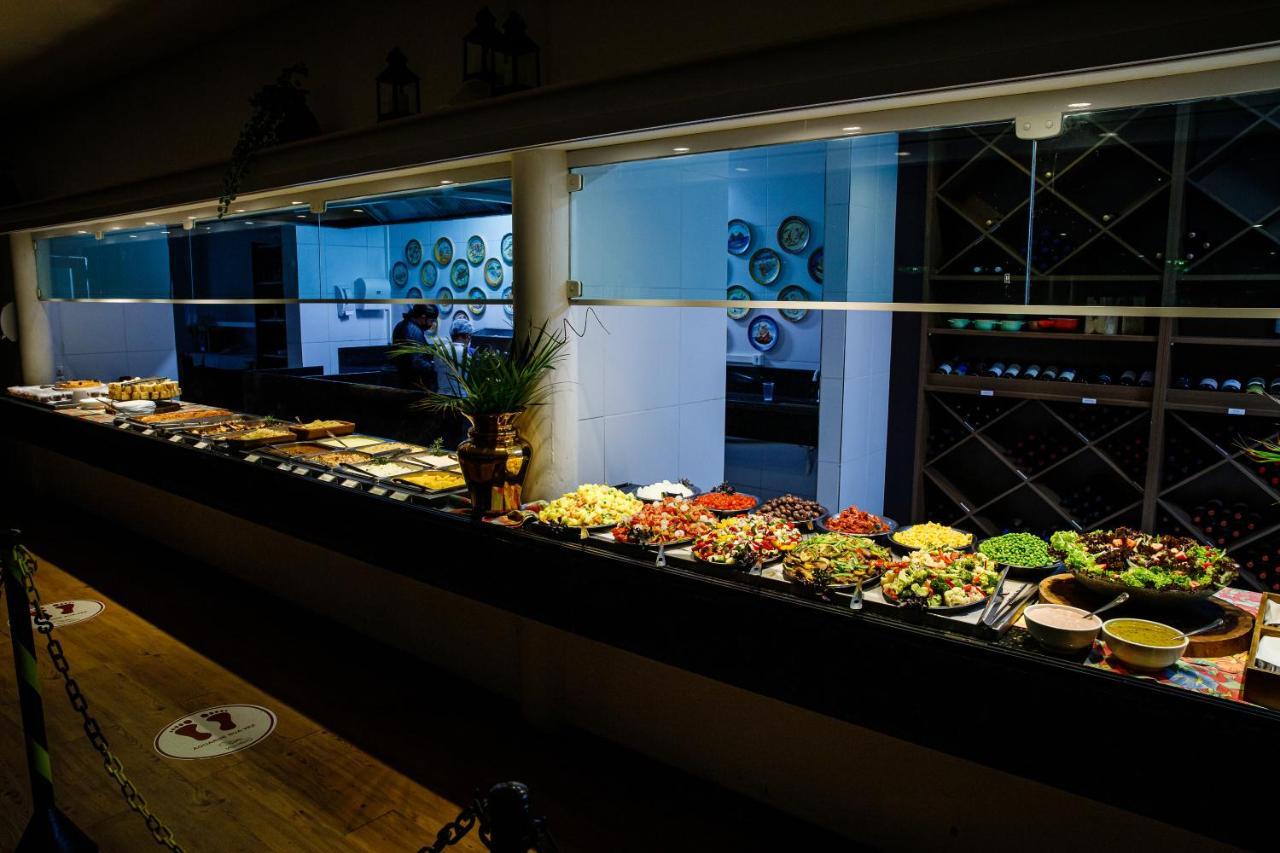Villa Hipica Resort Gravatá Exterior photo Salad bar