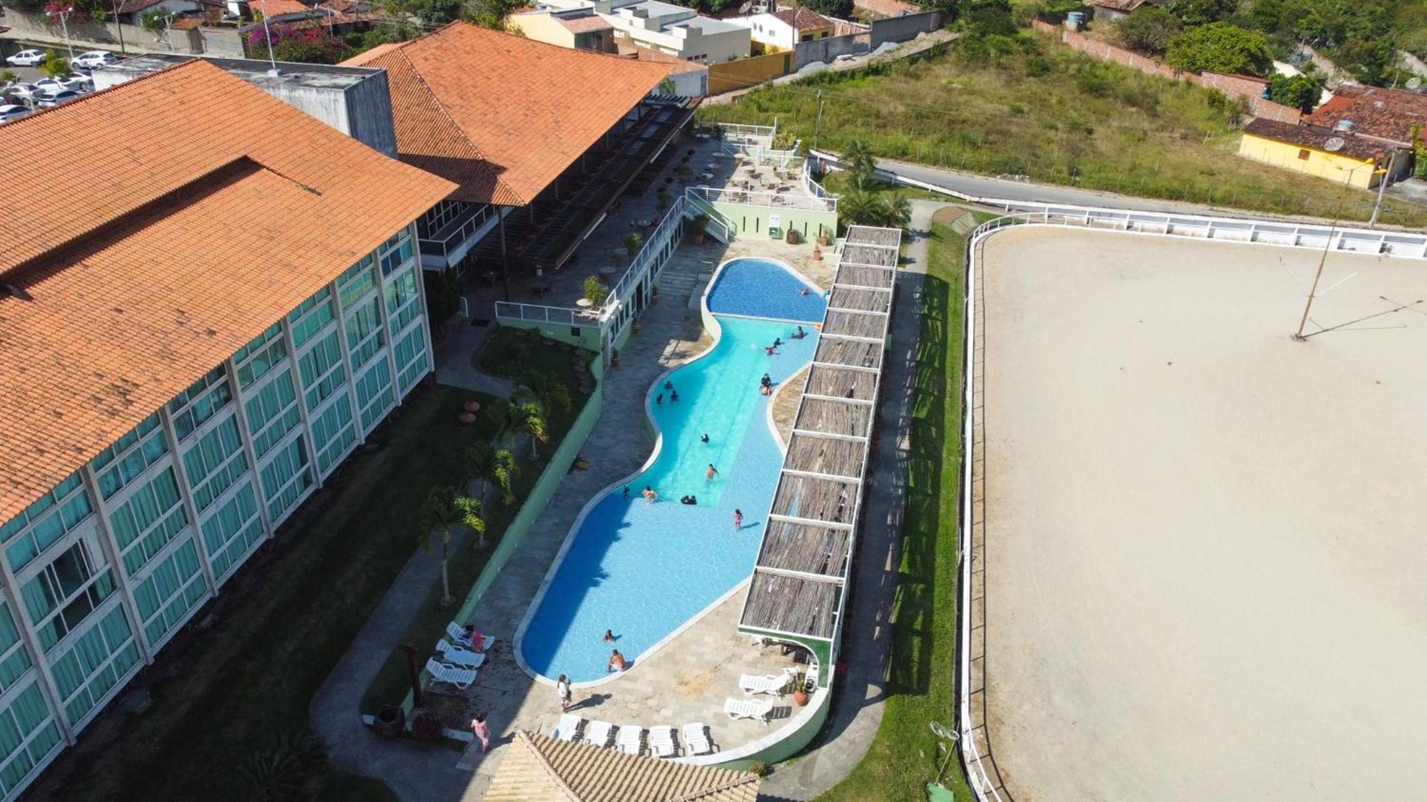 Villa Hipica Resort Gravatá Exterior photo Aerial view of the resort